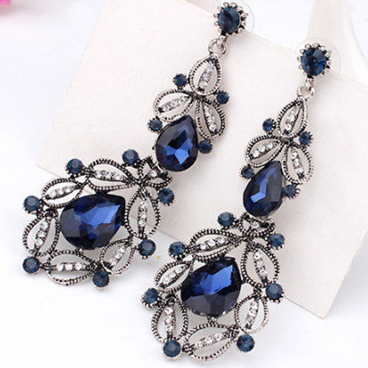 drop earrings