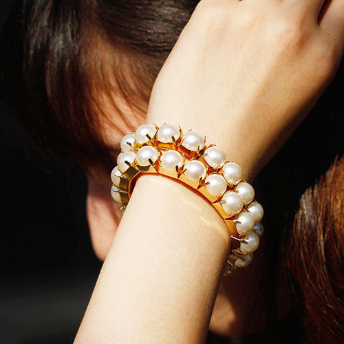 Vintage Pearl Stretch Bracelet