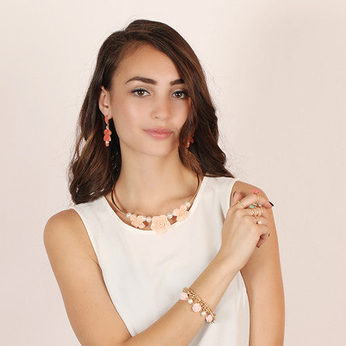 Rose & Pearls Chain Bracelet