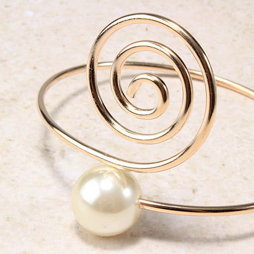 Modern Pearl Accent Bangle