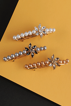 Pearl & Flower Barrette
