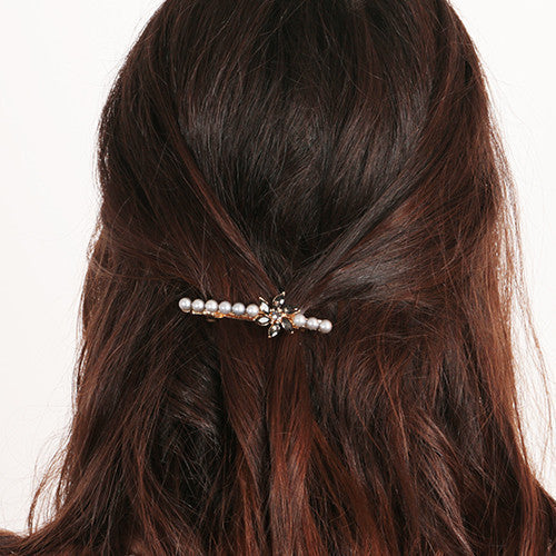 Pearl & Flower Barrette