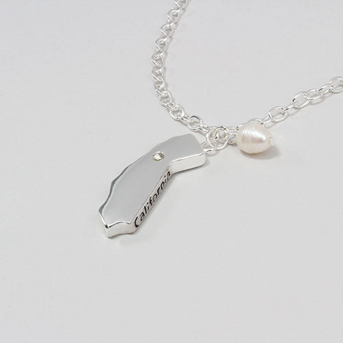 Shiny California State Necklace