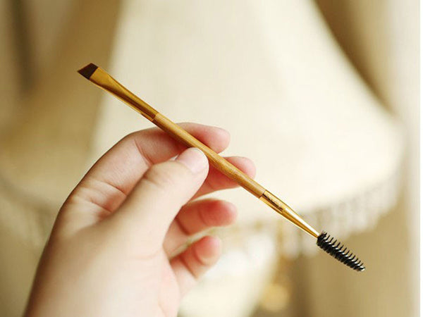 Eyebrow Brush