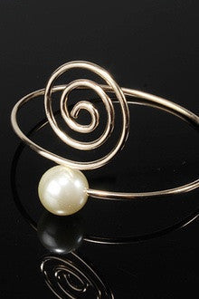 Modern Pearl Accent Bangle