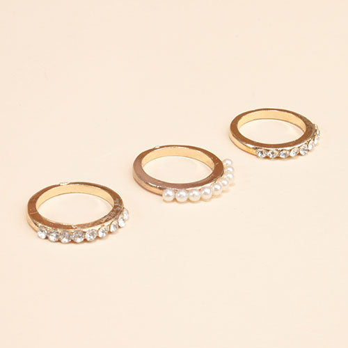 Pearl & Crystal Midi Ring Set (3 Piece)